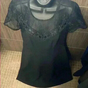 ✨Nanette Lepore Black Short Sleeve Lace Dress